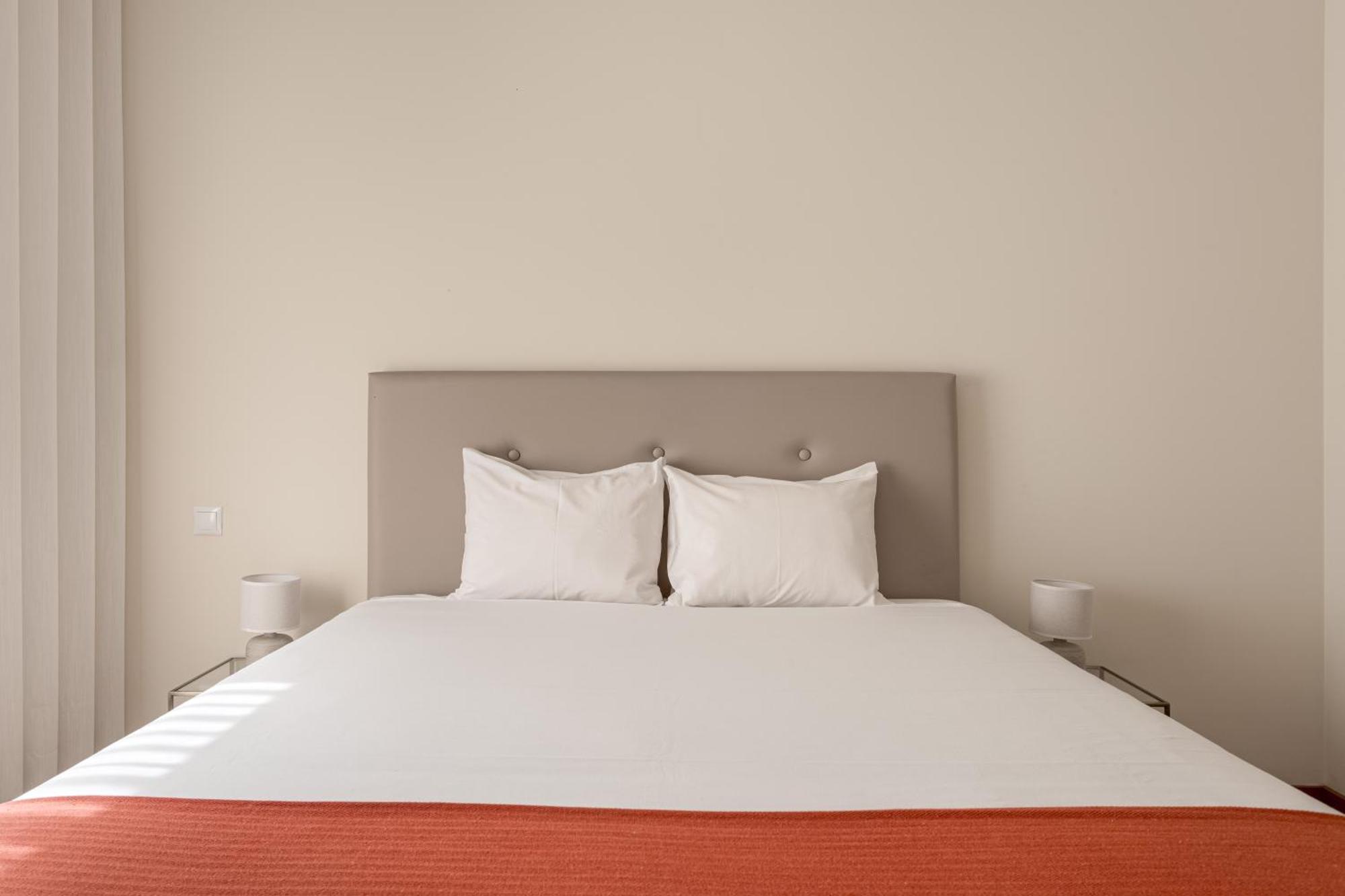 Joivy Stylish City Centre Flat With Parking Maía Eksteriør billede
