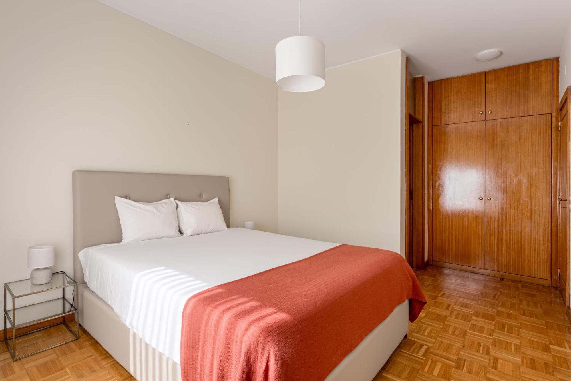 Joivy Stylish City Centre Flat With Parking Maía Eksteriør billede